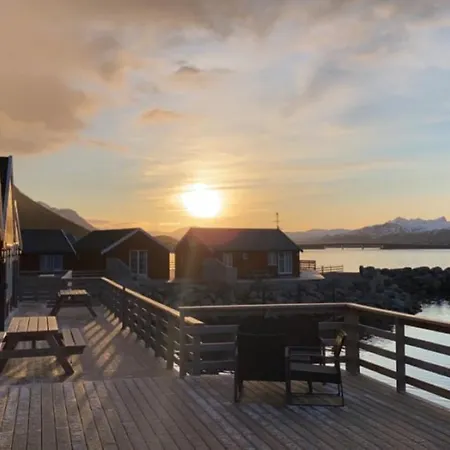 Rorbu I Lofoten Hébergement de vacances *