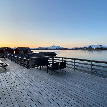 Rorbu I Lofoten Hébergement de vacances *